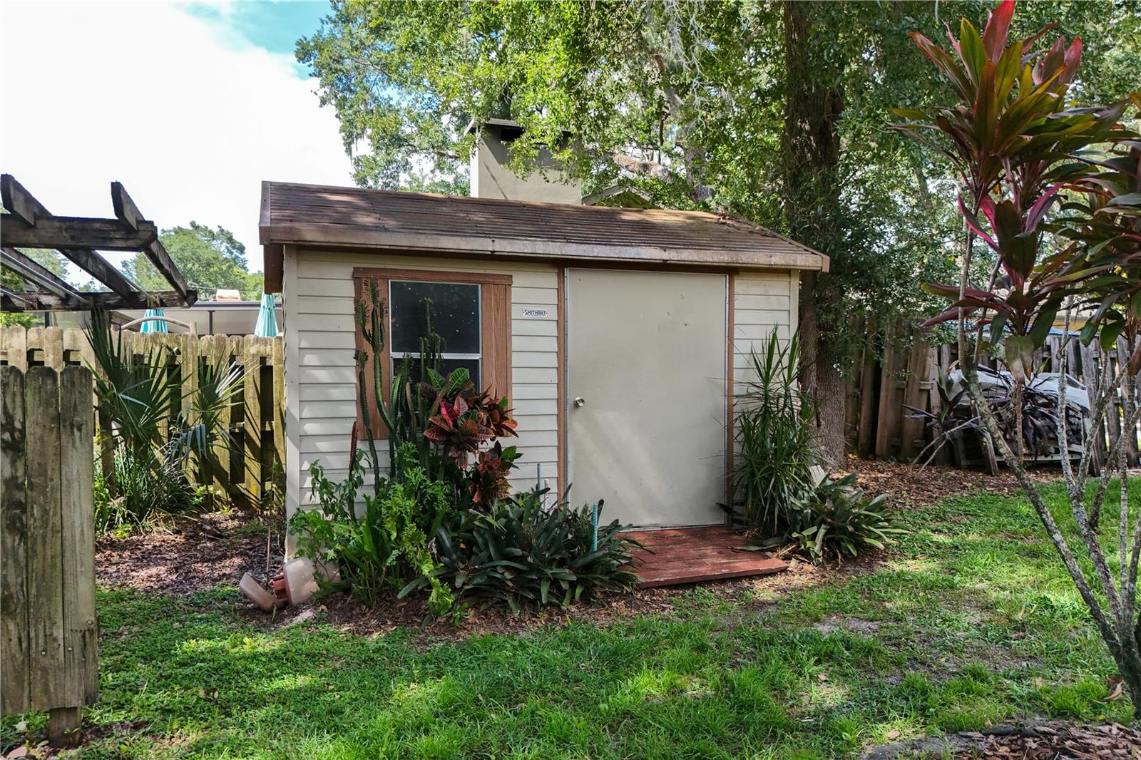 Image 35 of 46 For 2117 Suzanne Drive
