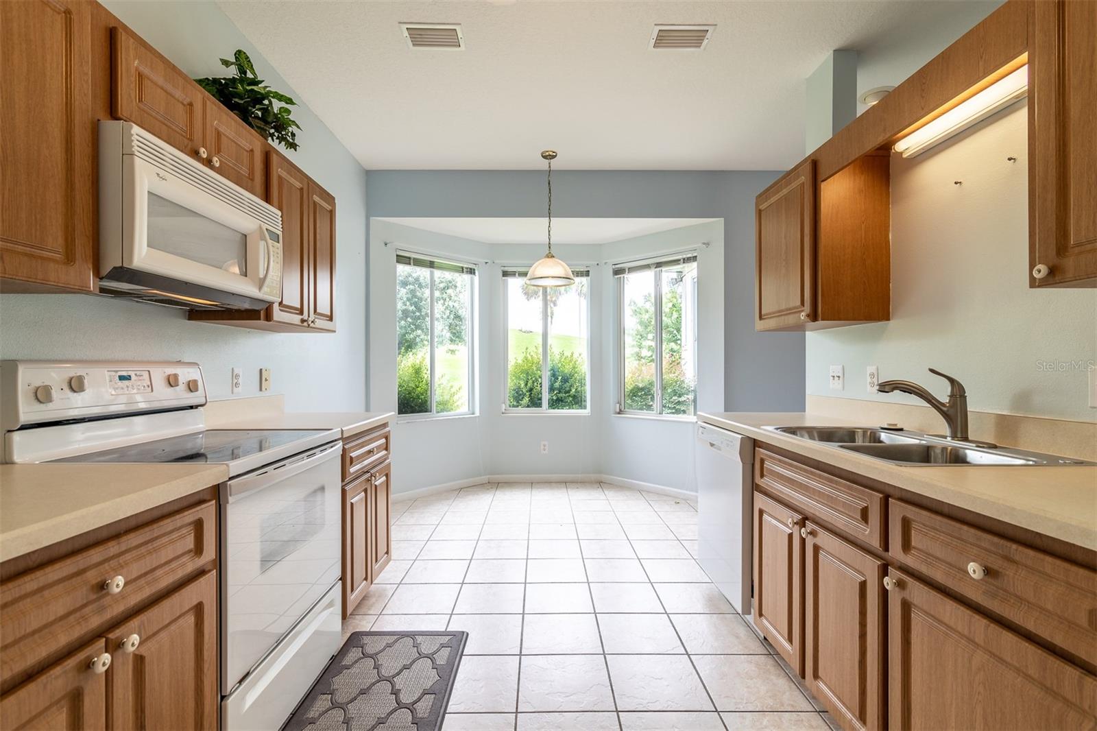 Image 11 of 35 For 1852 55th Avenue Road