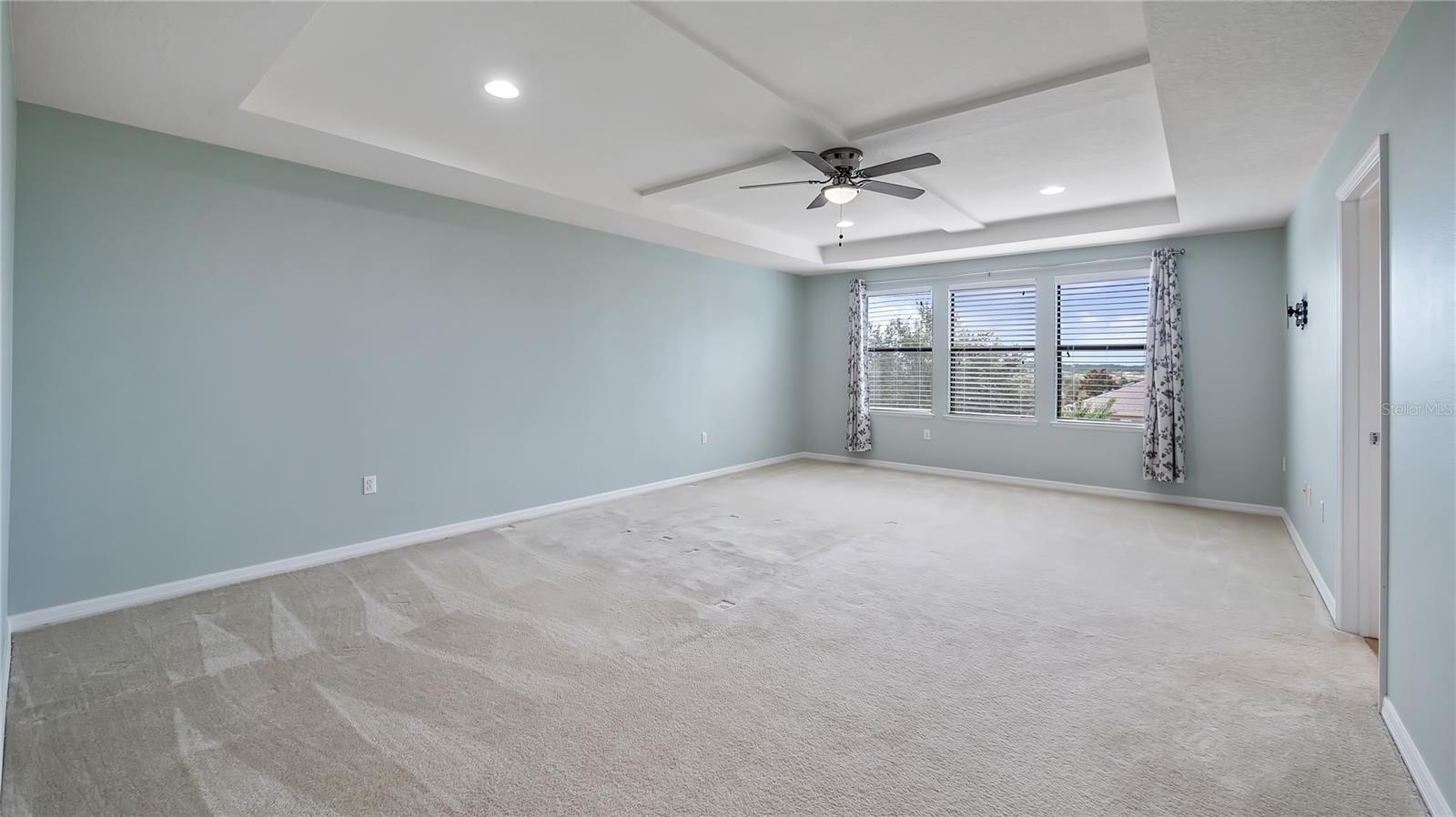 Image 24 of 59 For 4113 Longbow Drive