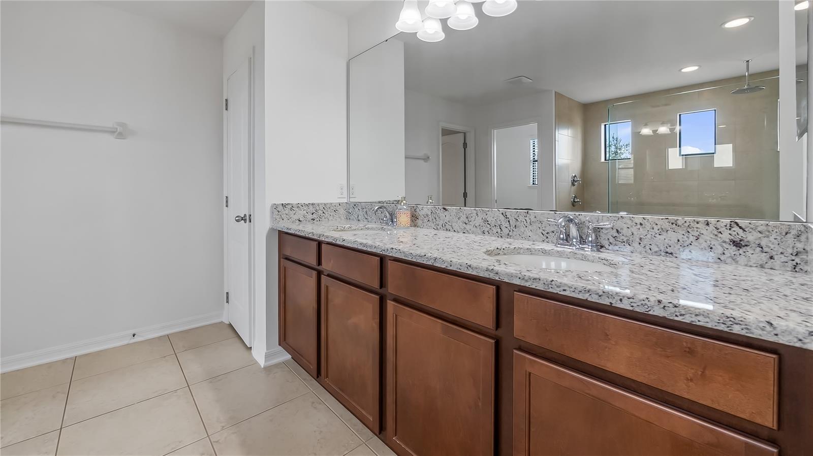Image 29 of 59 For 4113 Longbow Drive