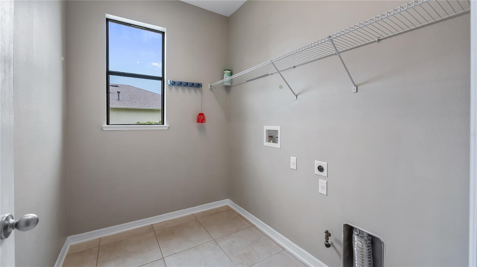 Image 38 of 59 For 4113 Longbow Drive