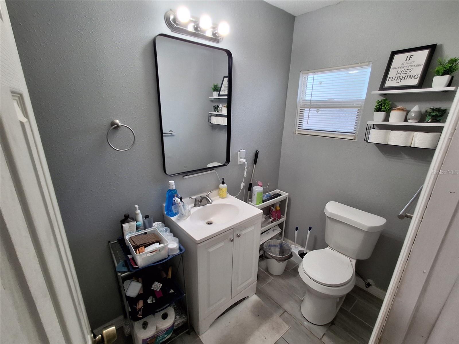 Image 28 of 34 For 4930 Hernandes Drive
