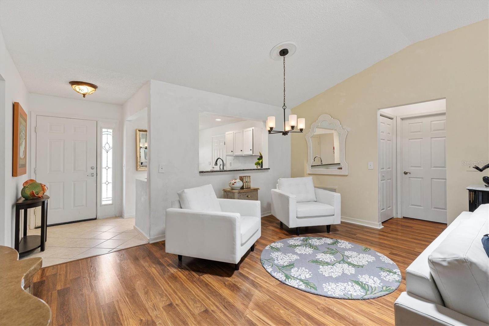 Image 10 of 40 For 501 Herrera Court