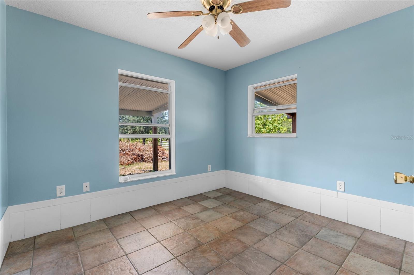 Image 10 of 39 For 15816 Mullins Boulevard