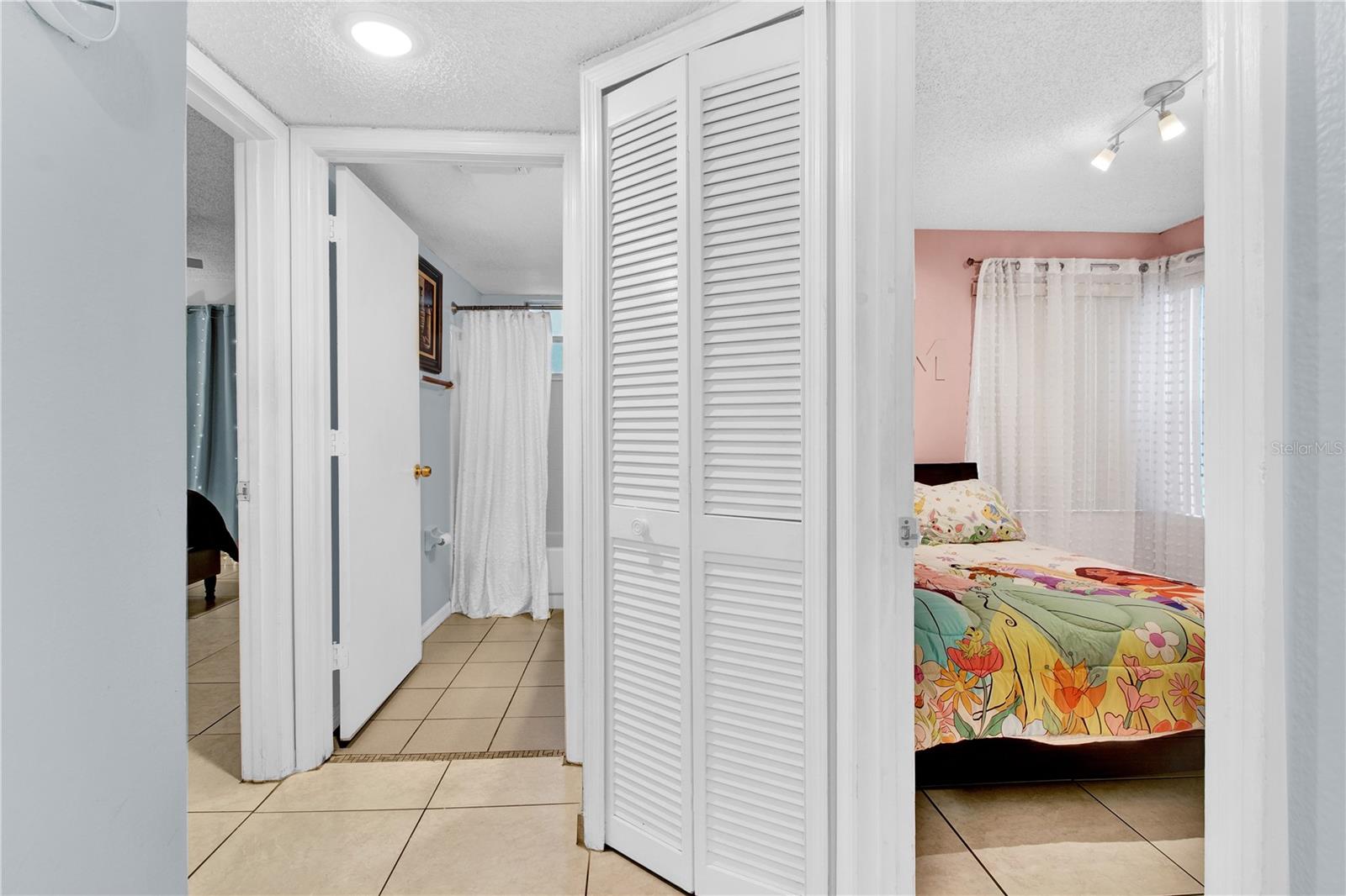 Image 25 of 28 For 2739 Poinciana Boulevard 83