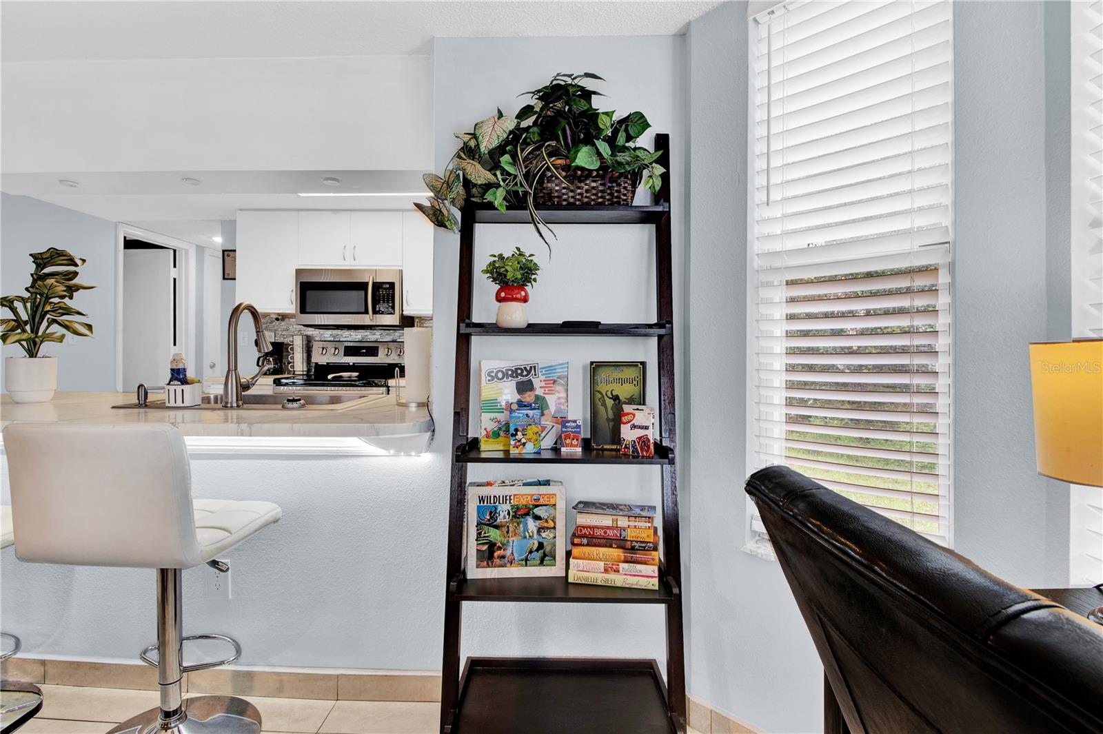 Image 9 of 28 For 2739 Poinciana Boulevard 83