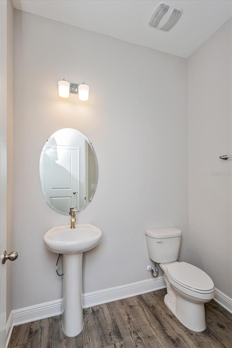 Image 12 of 51 For 9877 Peebles Street