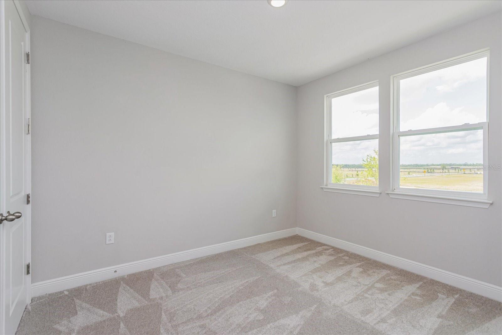 Image 20 of 51 For 9877 Peebles Street