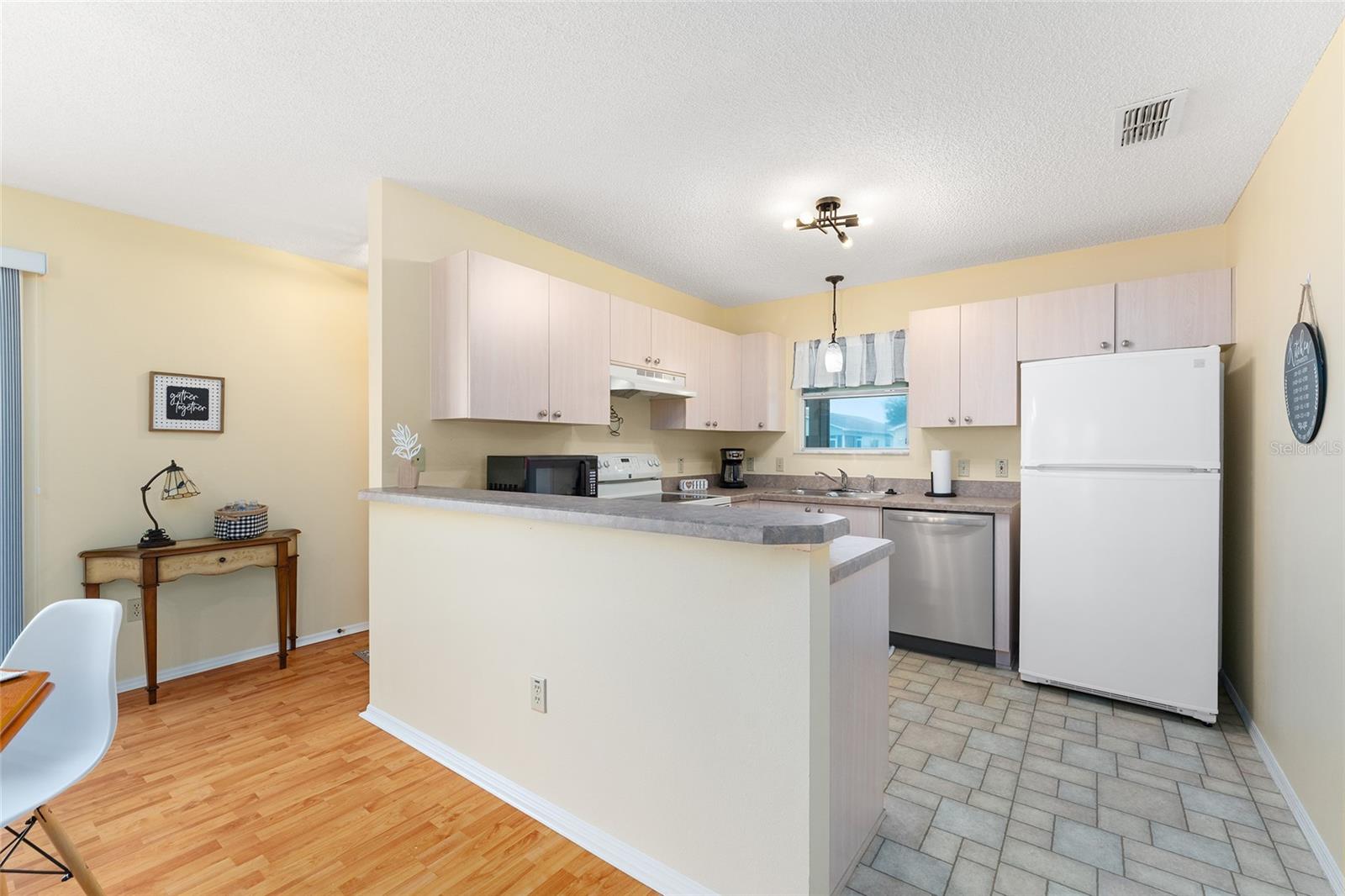 Image 16 of 30 For 1708 Moreno Place