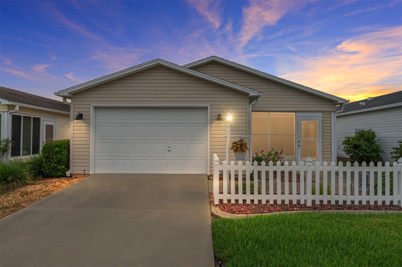 Image 2 of 30 For 1708 Moreno Place