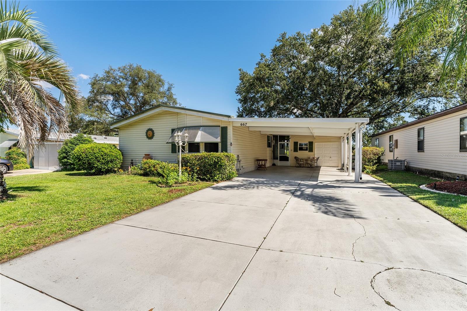 Image 2 of 42 For 667 Rainbow Boulevard
