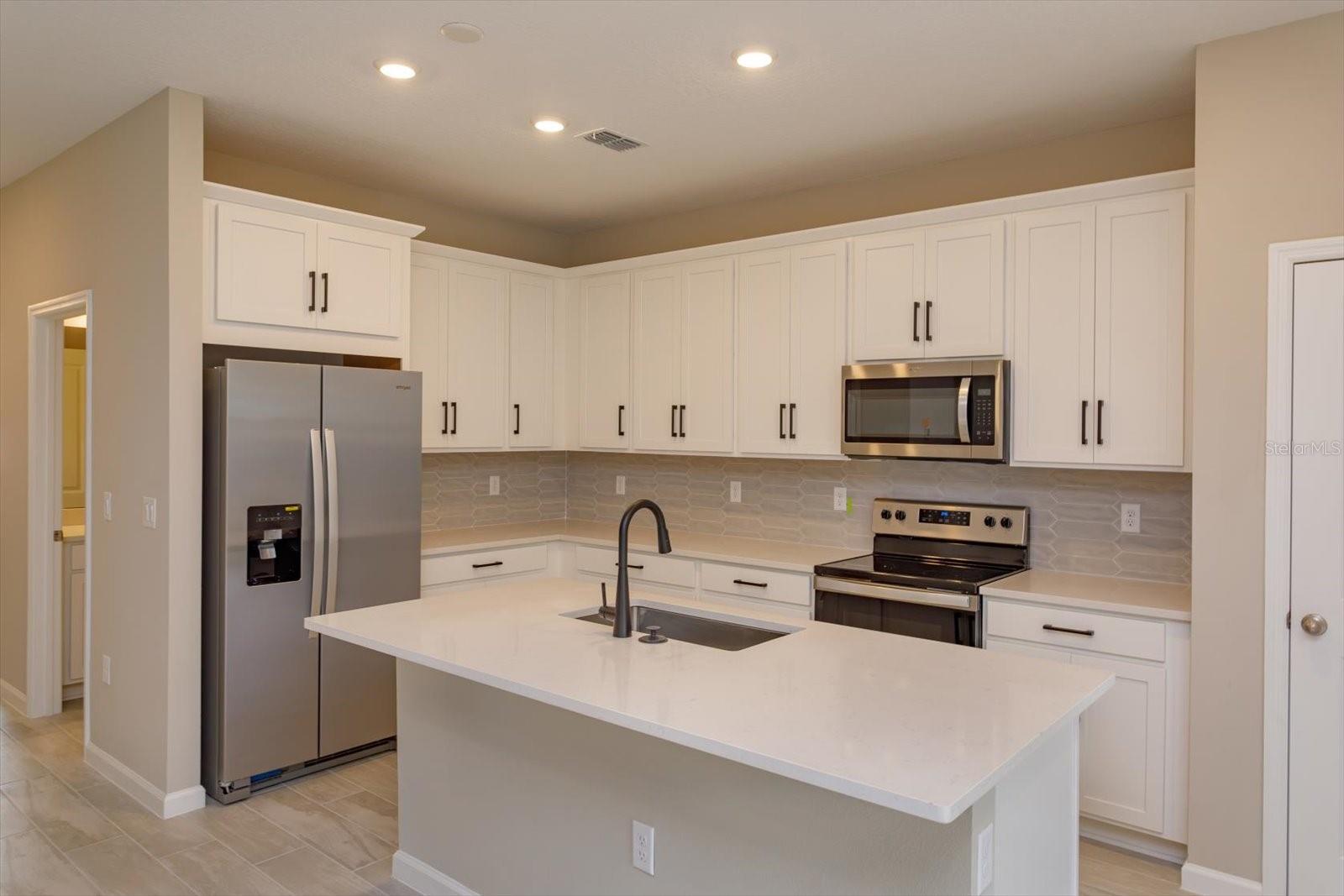 Image 8 of 25 For 13199 Calming Breeze Way