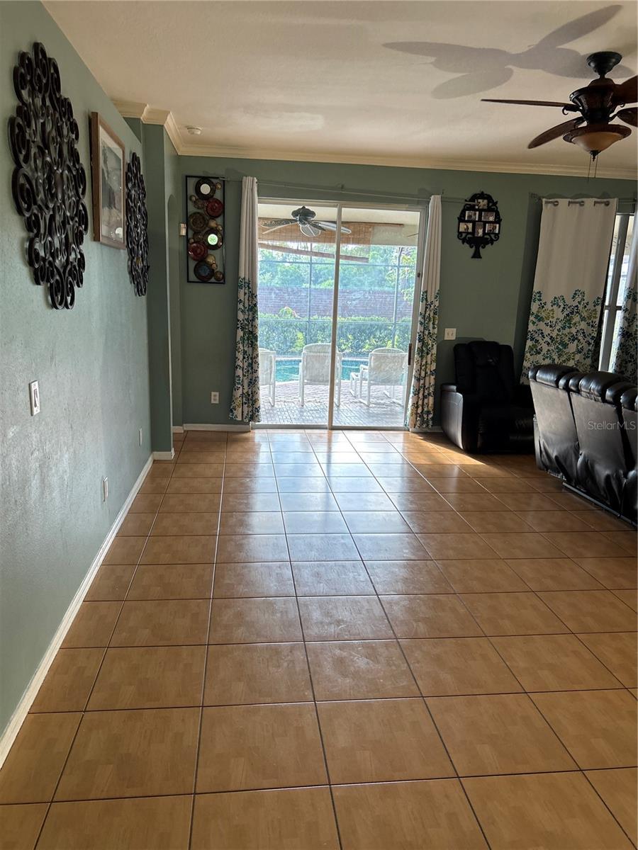 Image 12 of 40 For 2775 Cullens Court