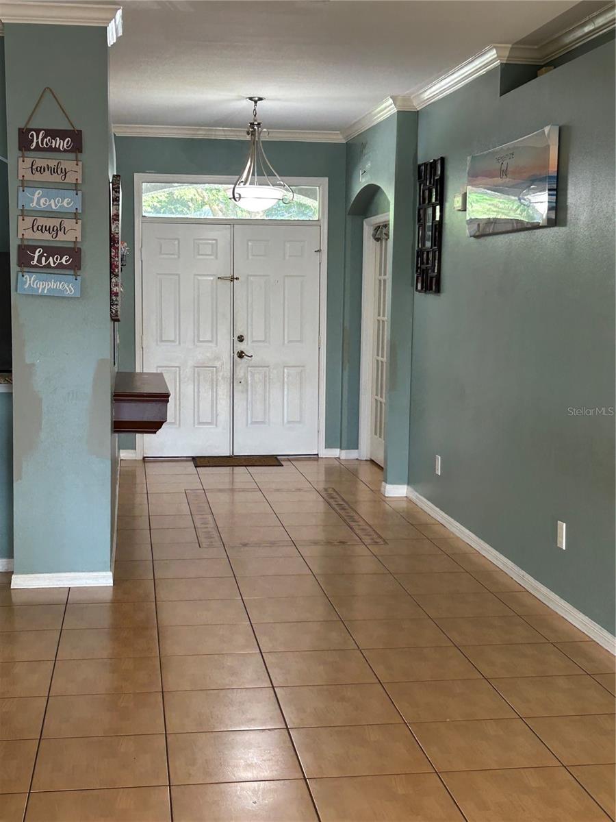 Image 17 of 40 For 2775 Cullens Court