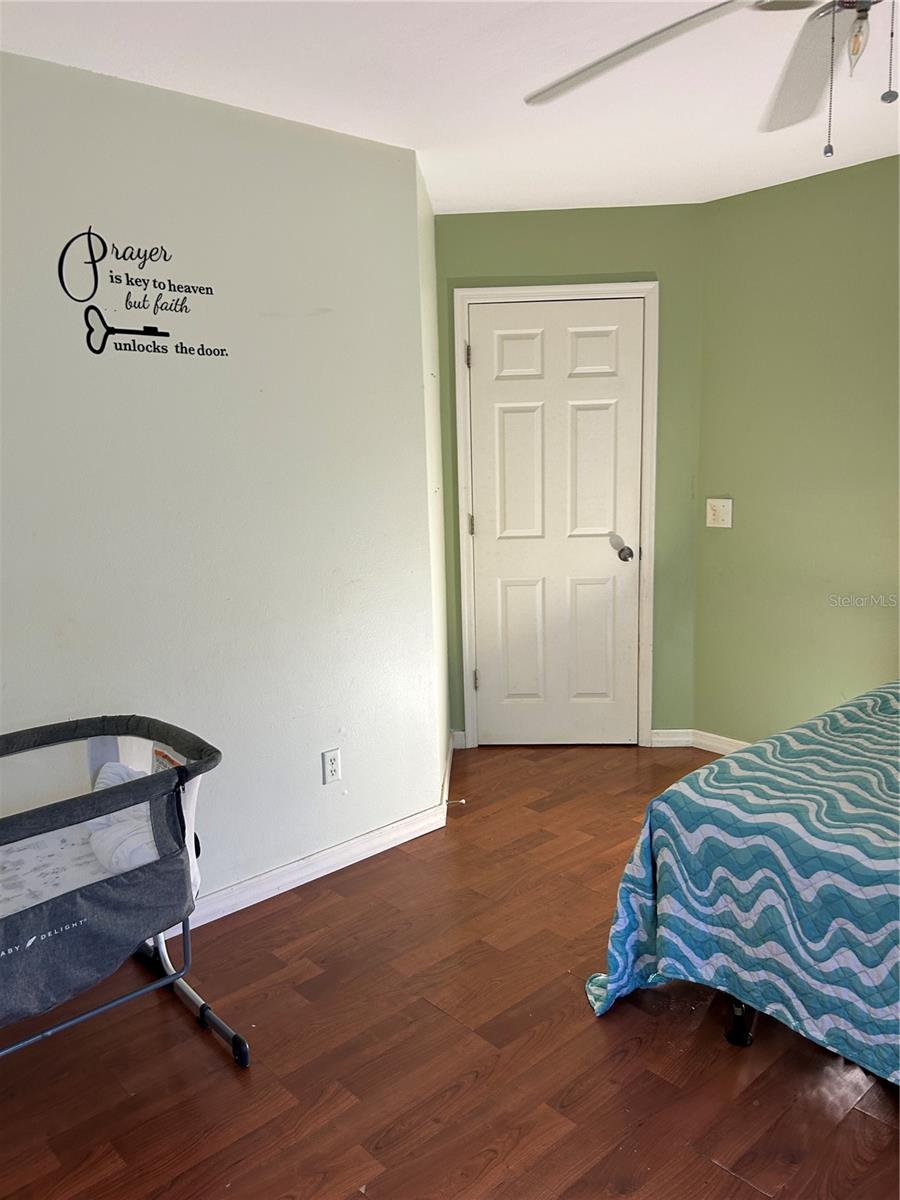 Image 27 of 40 For 2775 Cullens Court