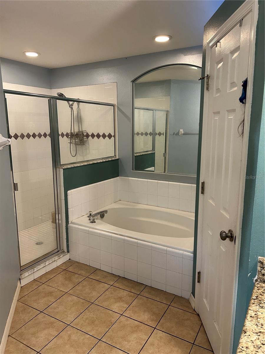 Image 32 of 40 For 2775 Cullens Court