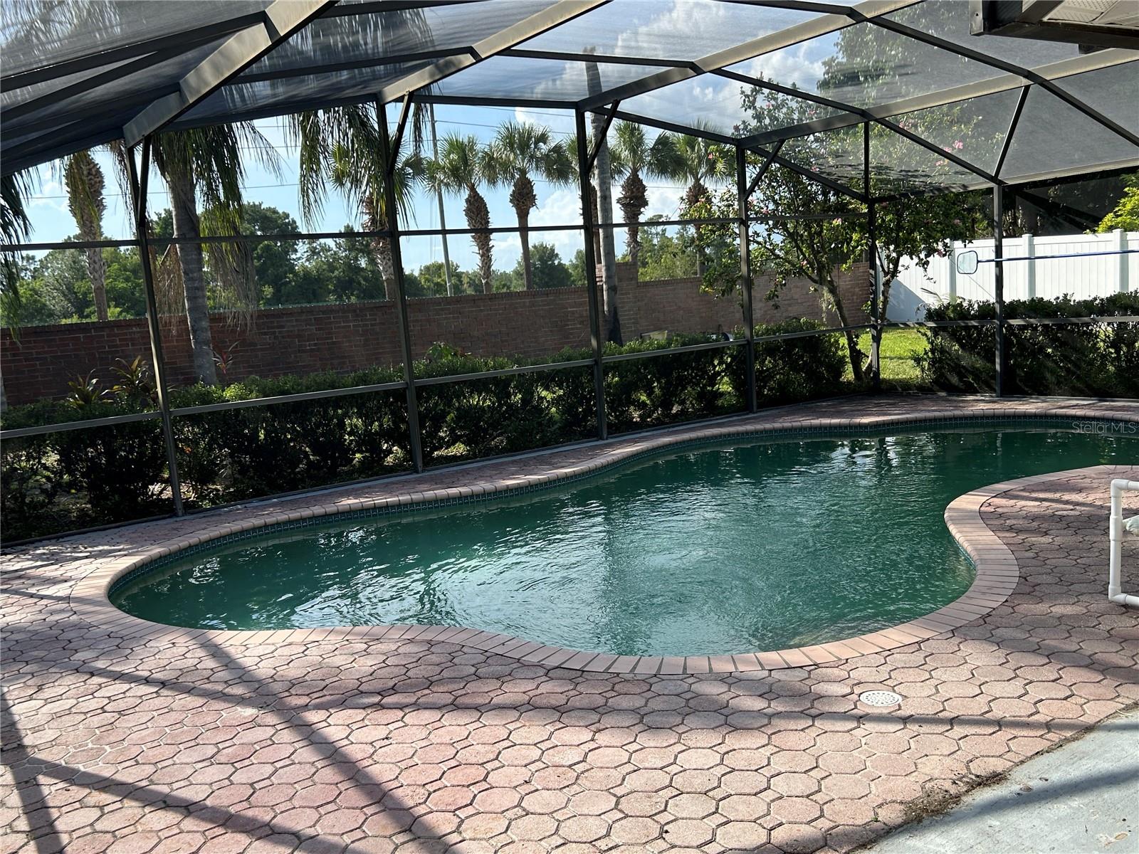 Image 5 of 40 For 2775 Cullens Court