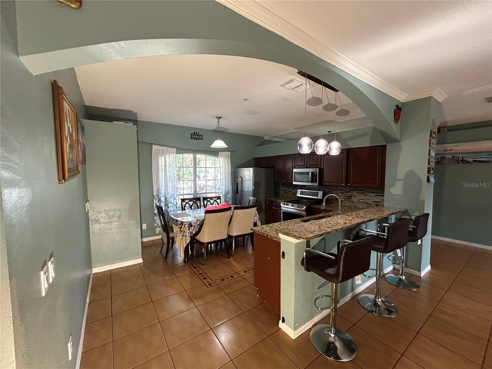 Image 8 of 40 For 2775 Cullens Court