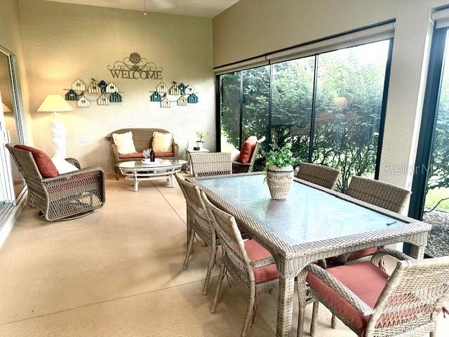 Image 30 of 39 For 2840 Apache Court