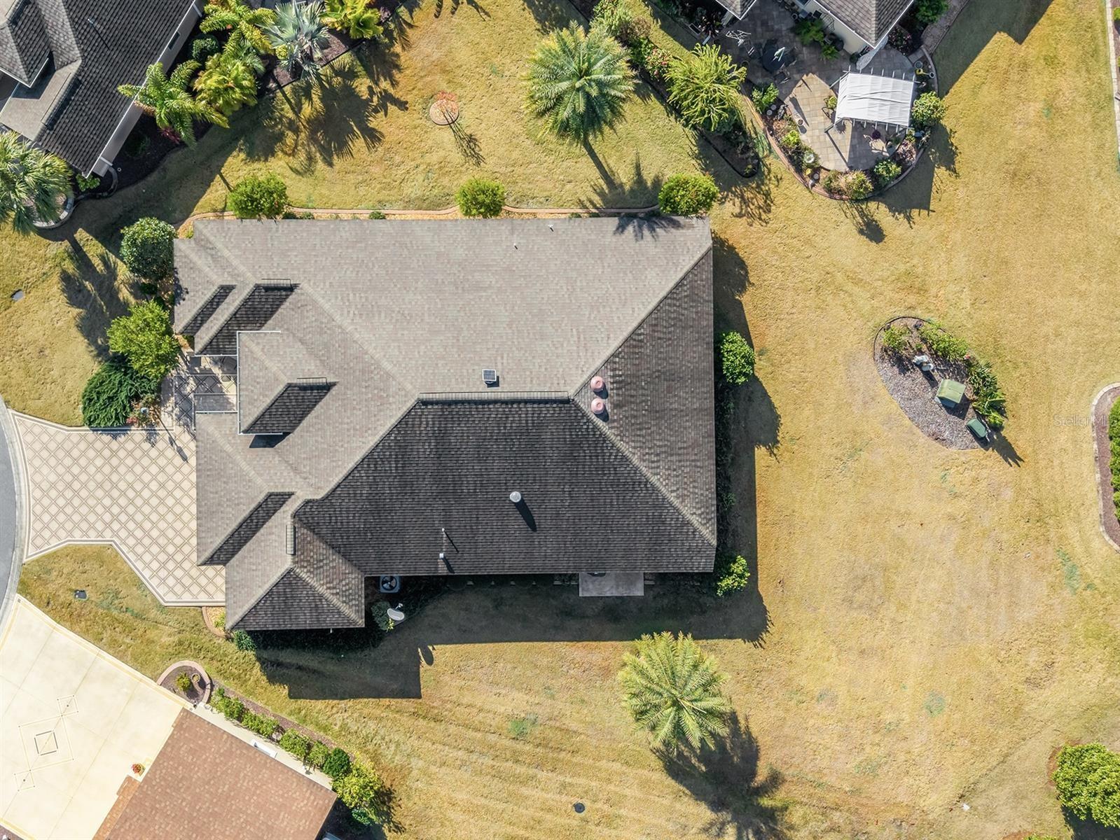 Image 33 of 39 For 2840 Apache Court