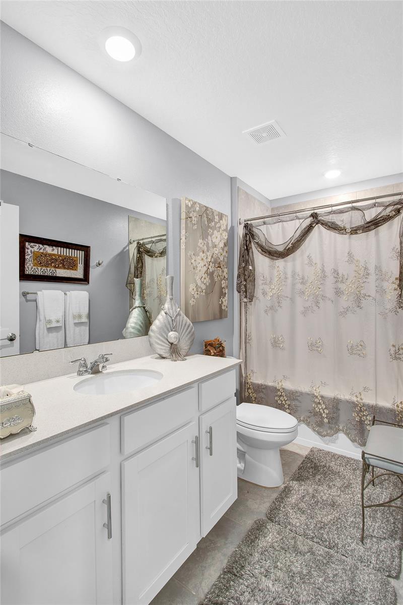 Image 22 of 41 For 873 Laurel View Way