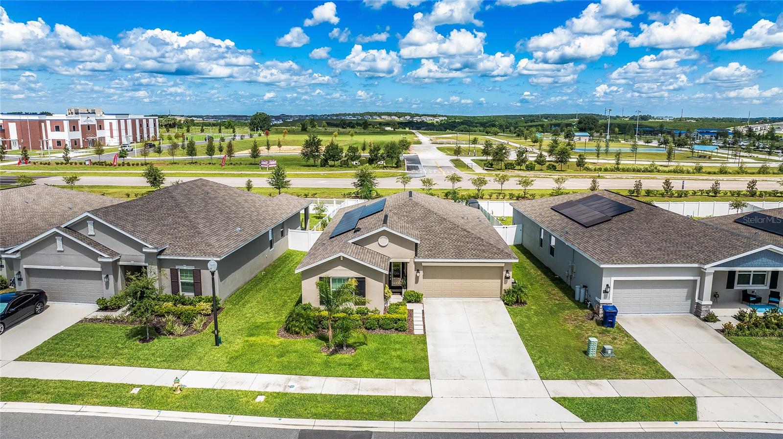 Image 35 of 41 For 873 Laurel View Way