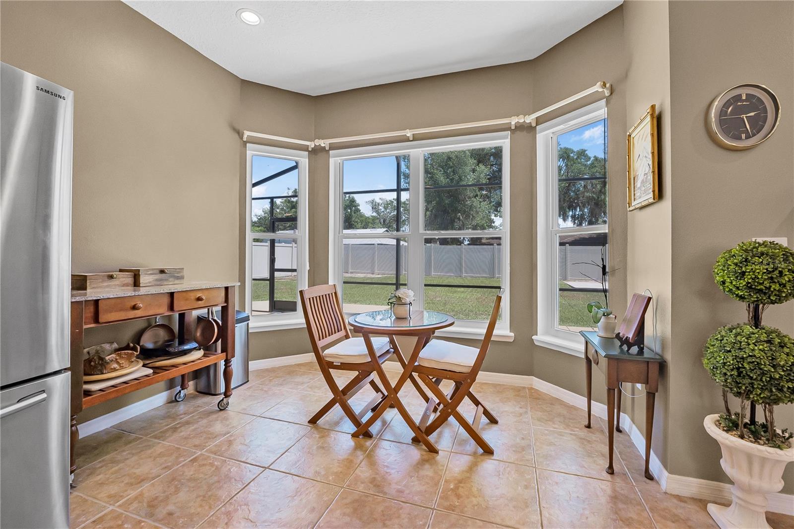 Image 16 of 47 For 5332 Old Hickory Lane