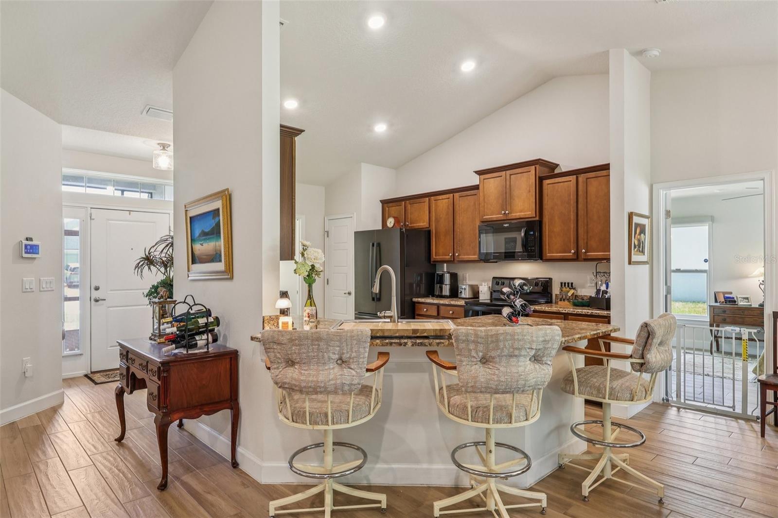 Image 13 of 41 For 607 Bradley Way