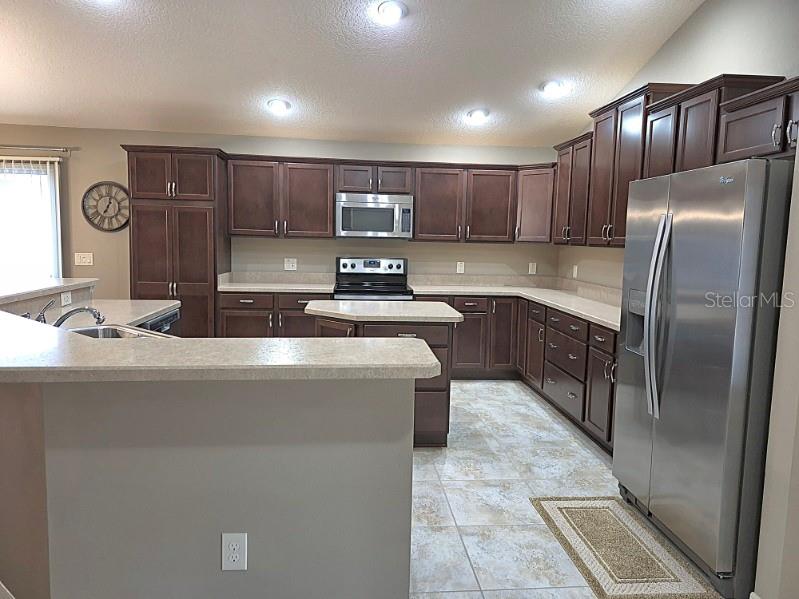 Image 3 of 23 For 2092 Ironton Place