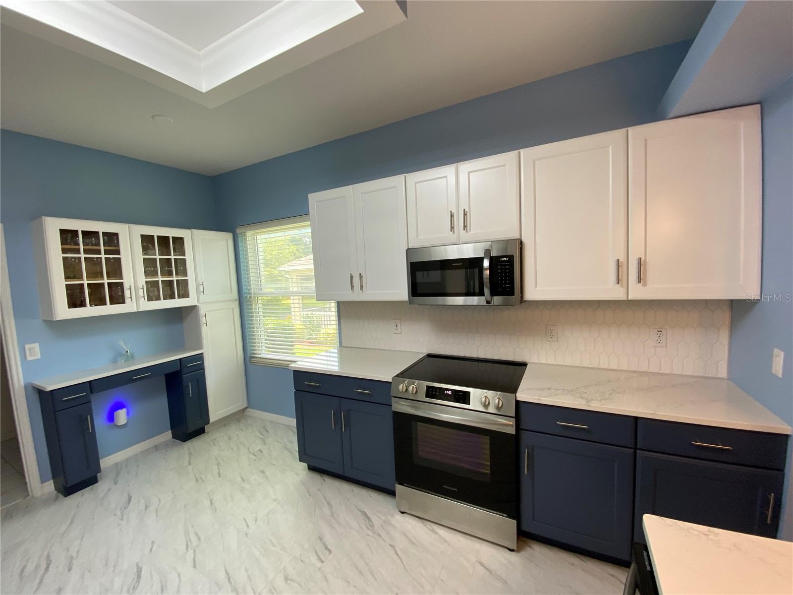 Image 41 of 73 For 4202 Hammersmith Drive