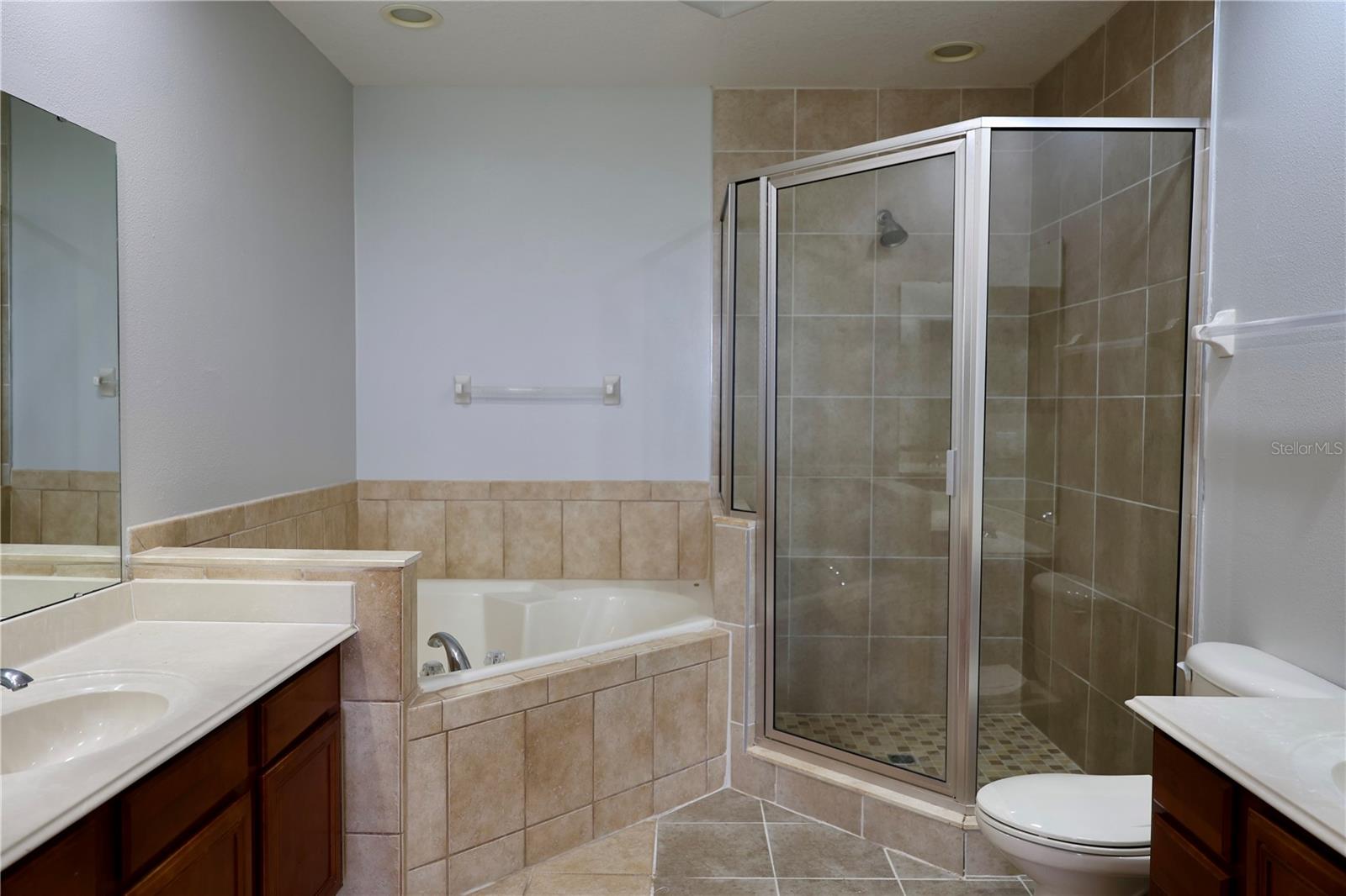Image 12 of 34 For 15830 Woodland Spring Court