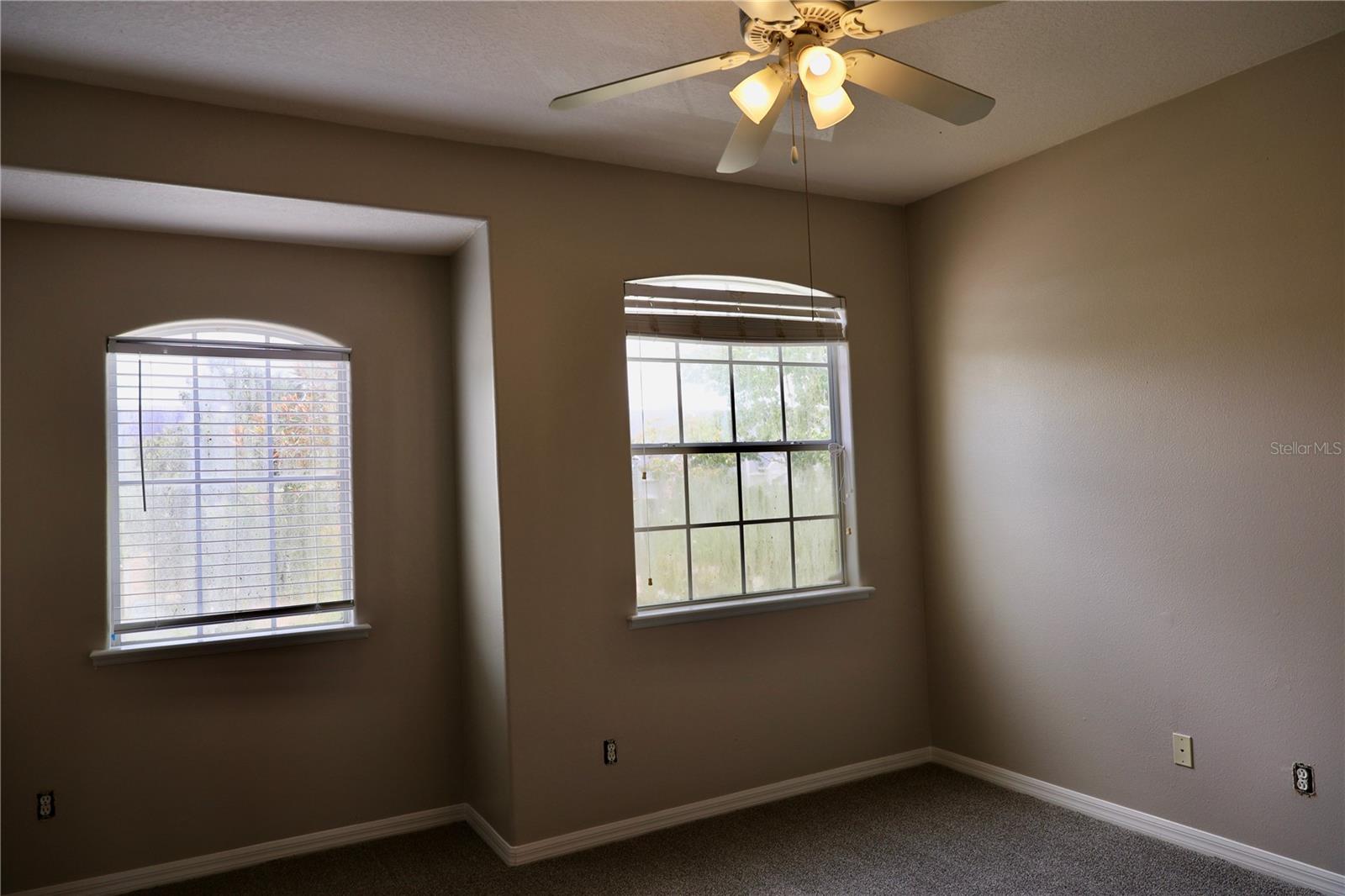 Image 17 of 34 For 15830 Woodland Spring Court