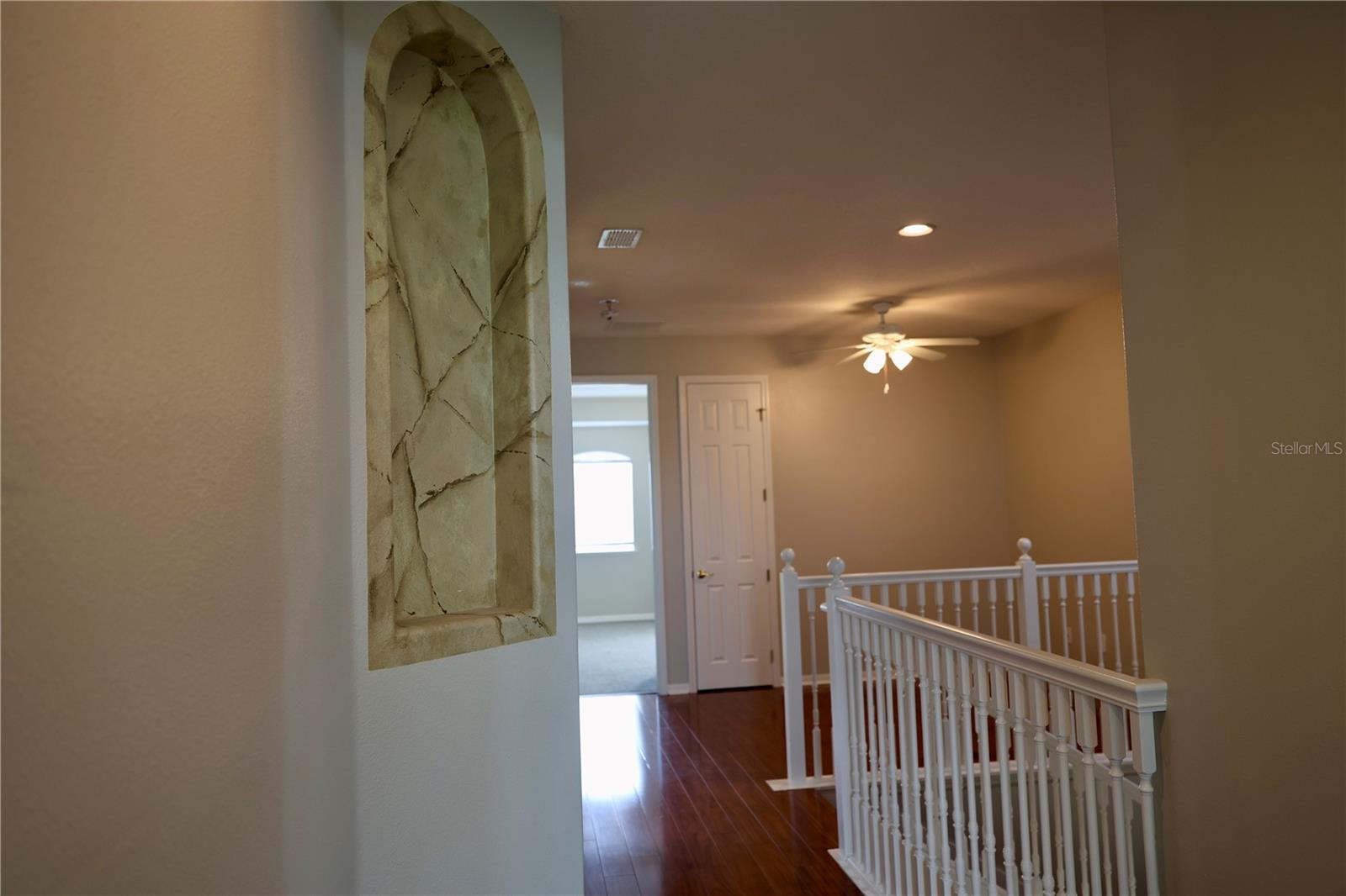 Image 22 of 34 For 15830 Woodland Spring Court