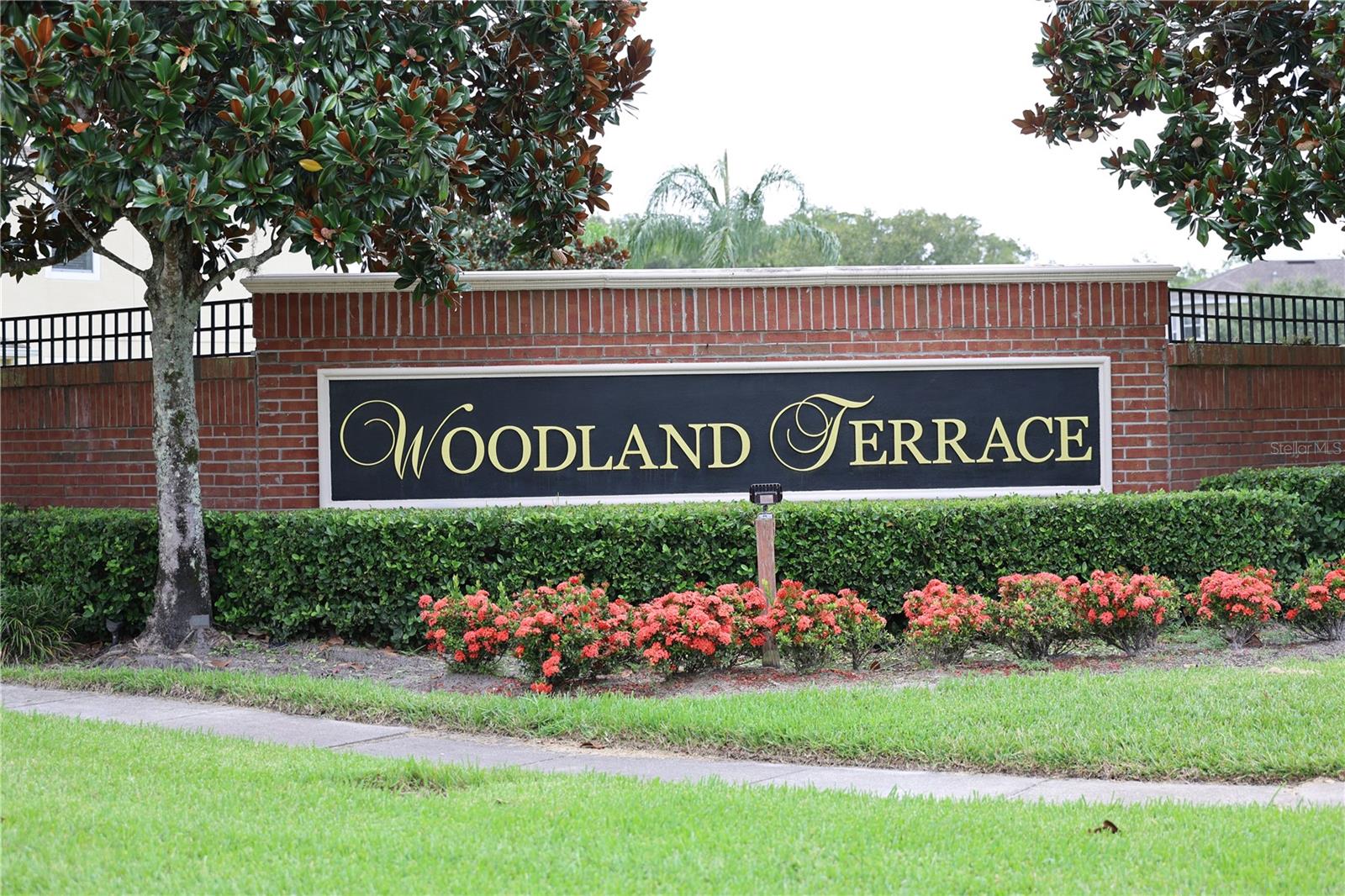 Image 33 of 34 For 15830 Woodland Spring Court
