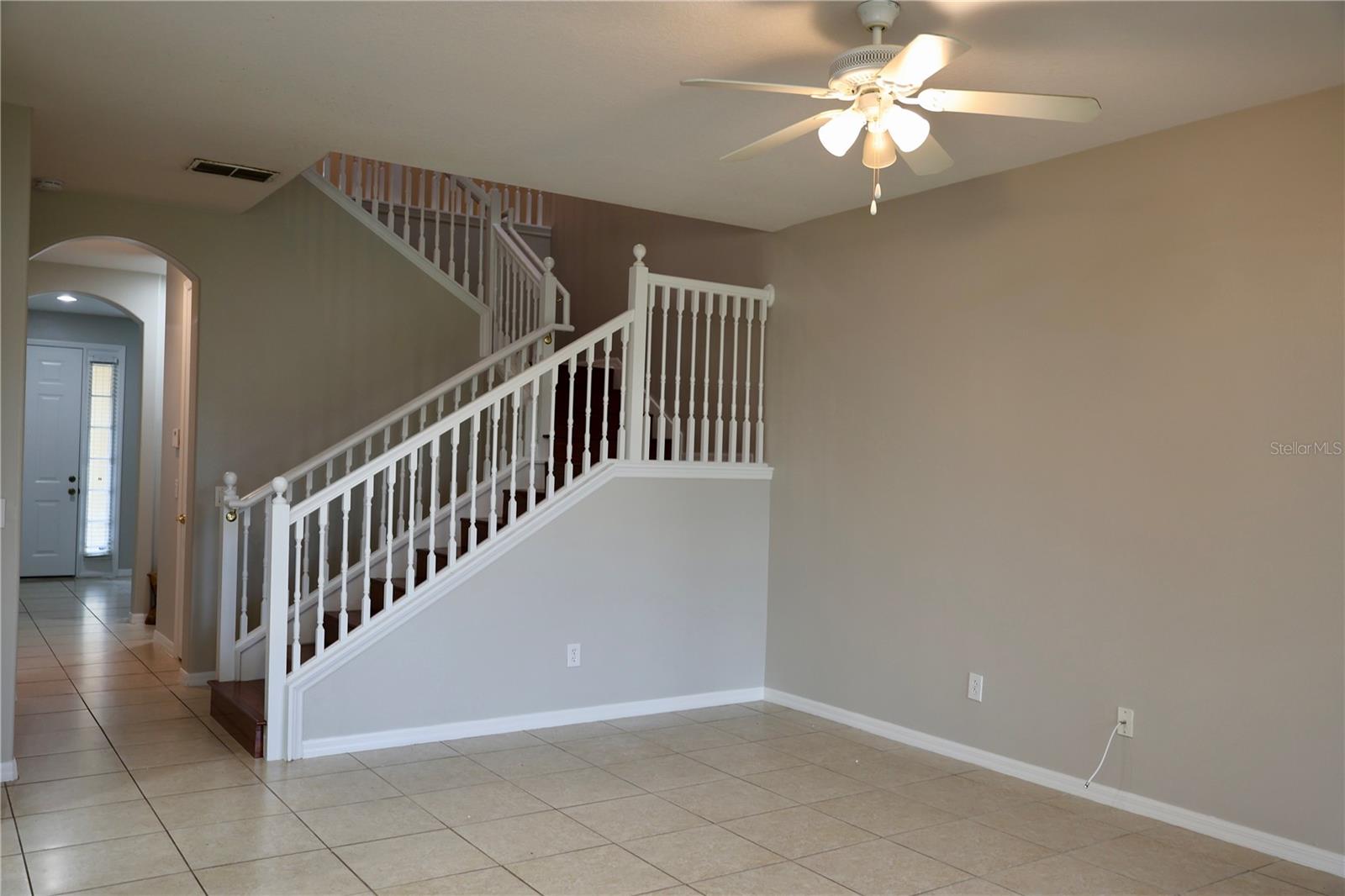 Image 9 of 34 For 15830 Woodland Spring Court