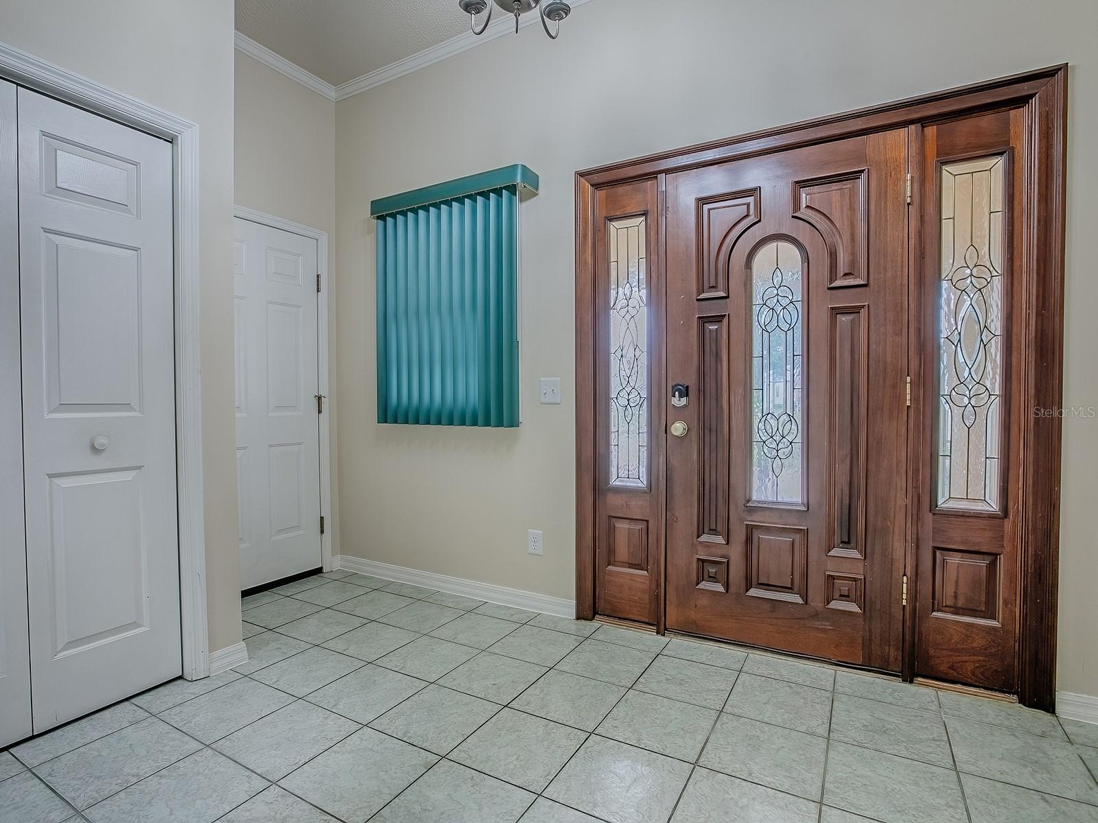 Image 4 of 64 For 829 Cortez Avenue