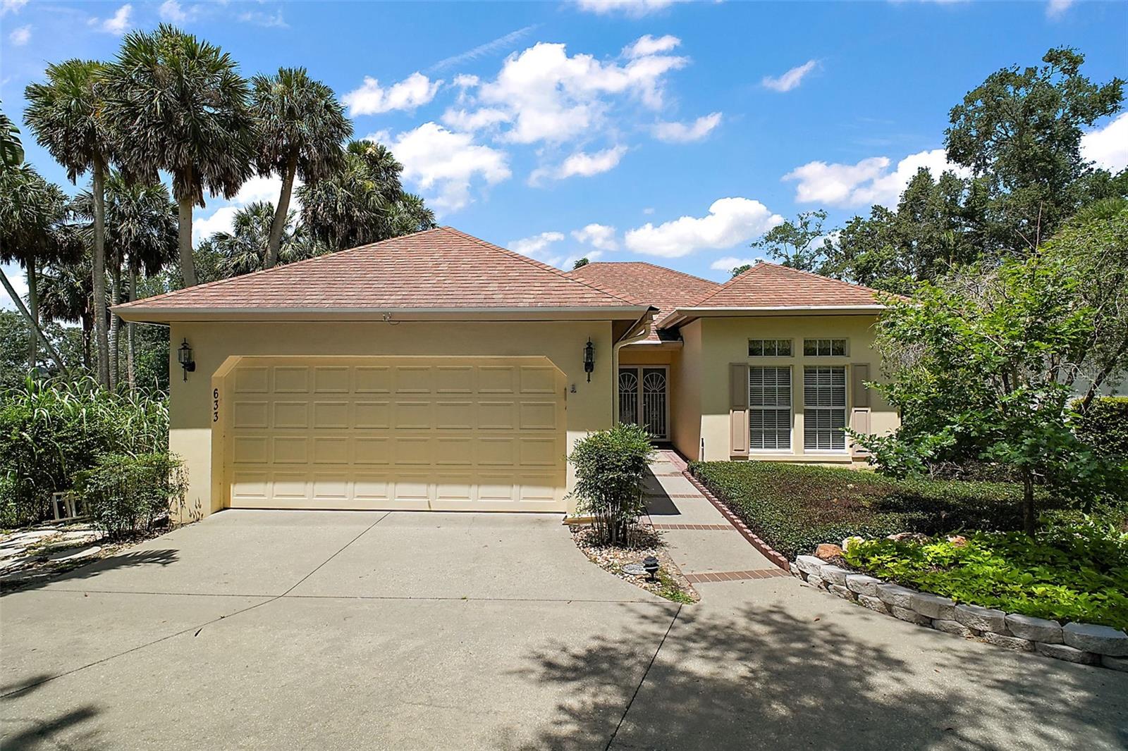 Image 16 of 74 For 633 Sandlake Court