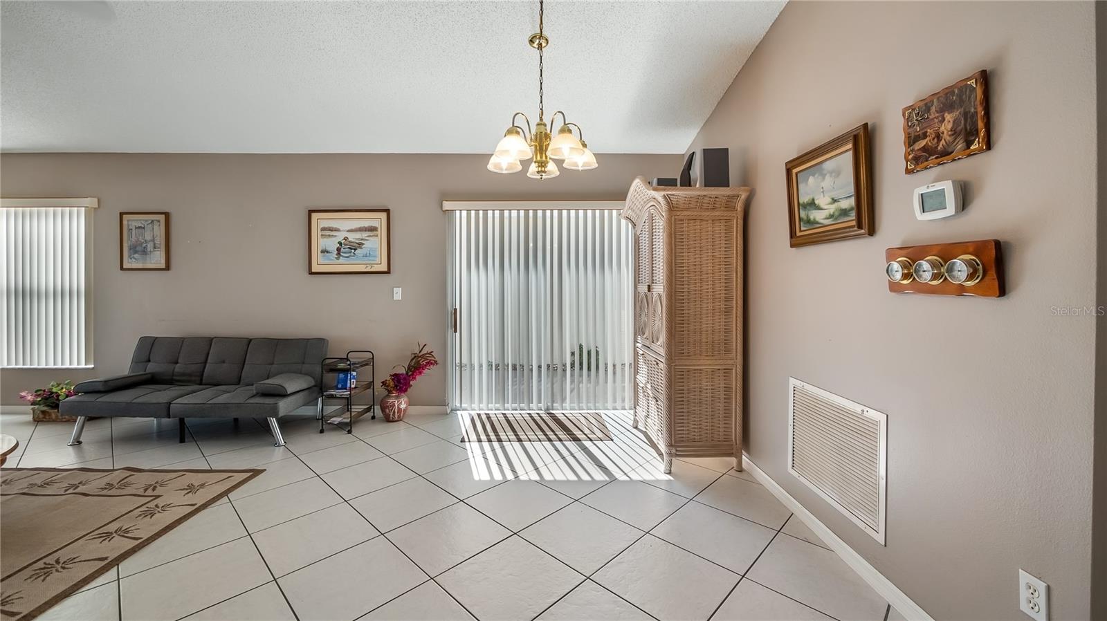 Image 13 of 38 For 2096 Braxton Street