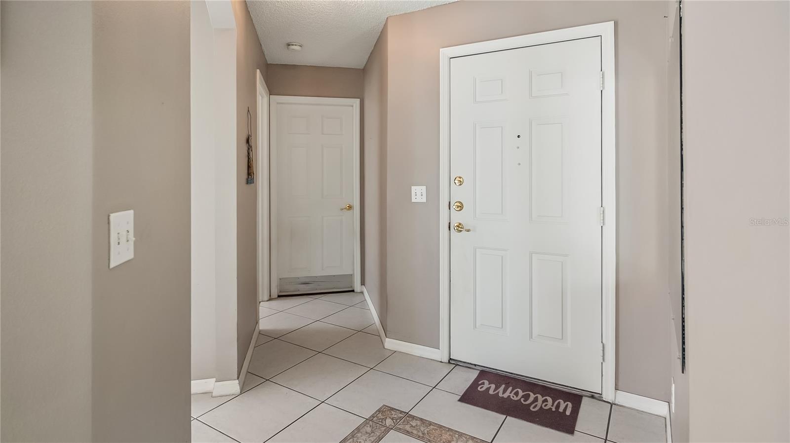 Image 9 of 38 For 2096 Braxton Street