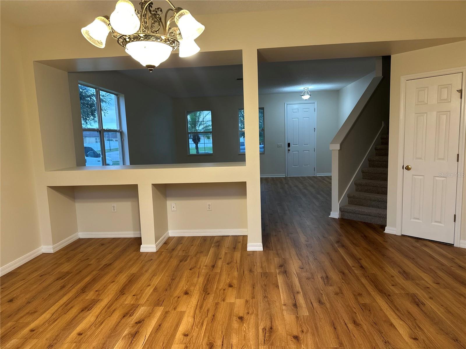 Image 68 of 69 For 3325 Pekin Street