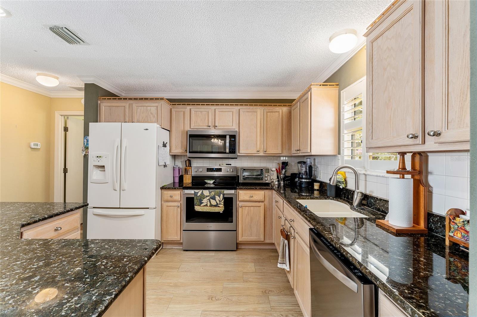 Image 11 of 32 For 17606 93rd Butler Court
