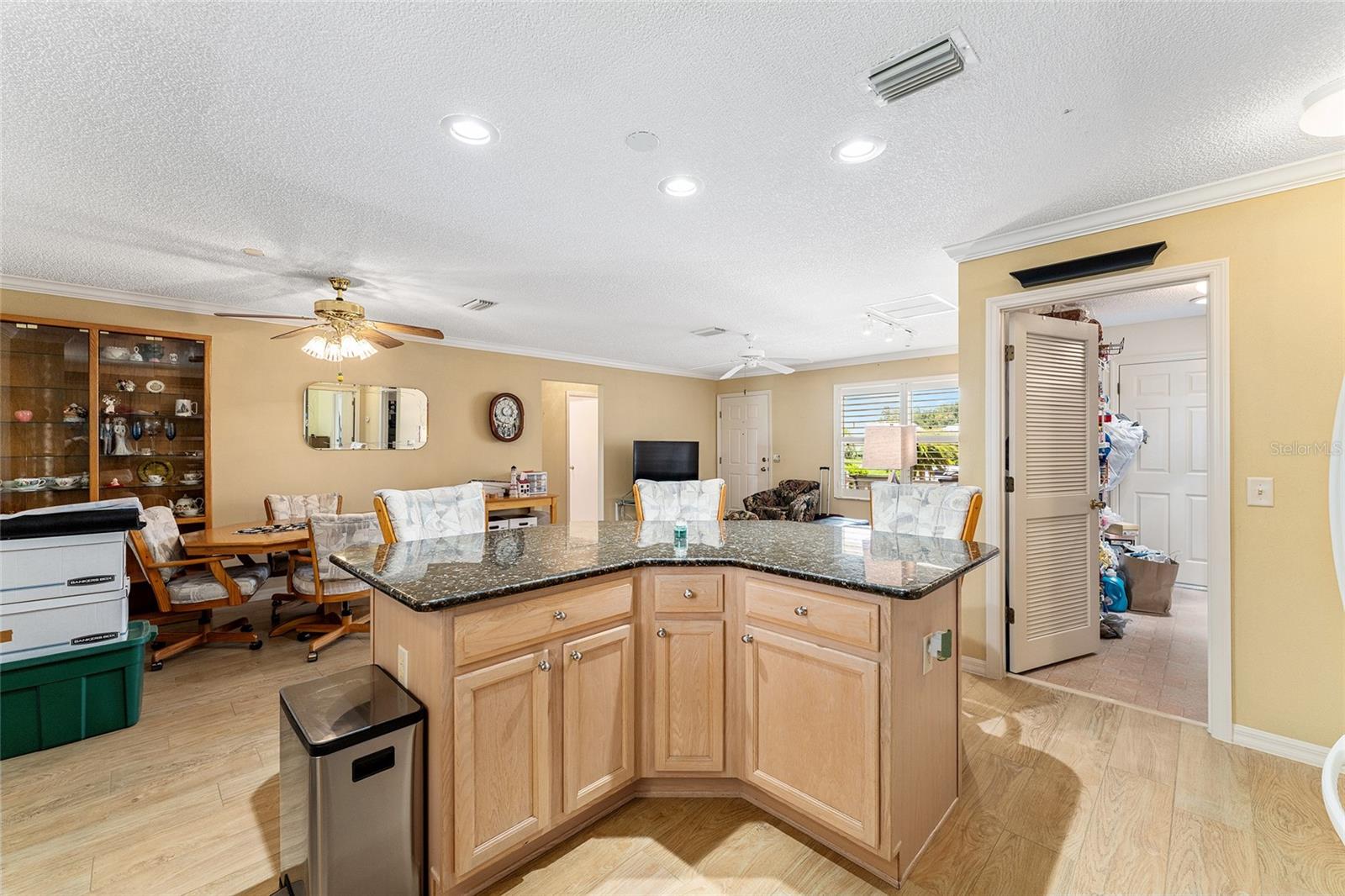 Image 15 of 32 For 17606 93rd Butler Court