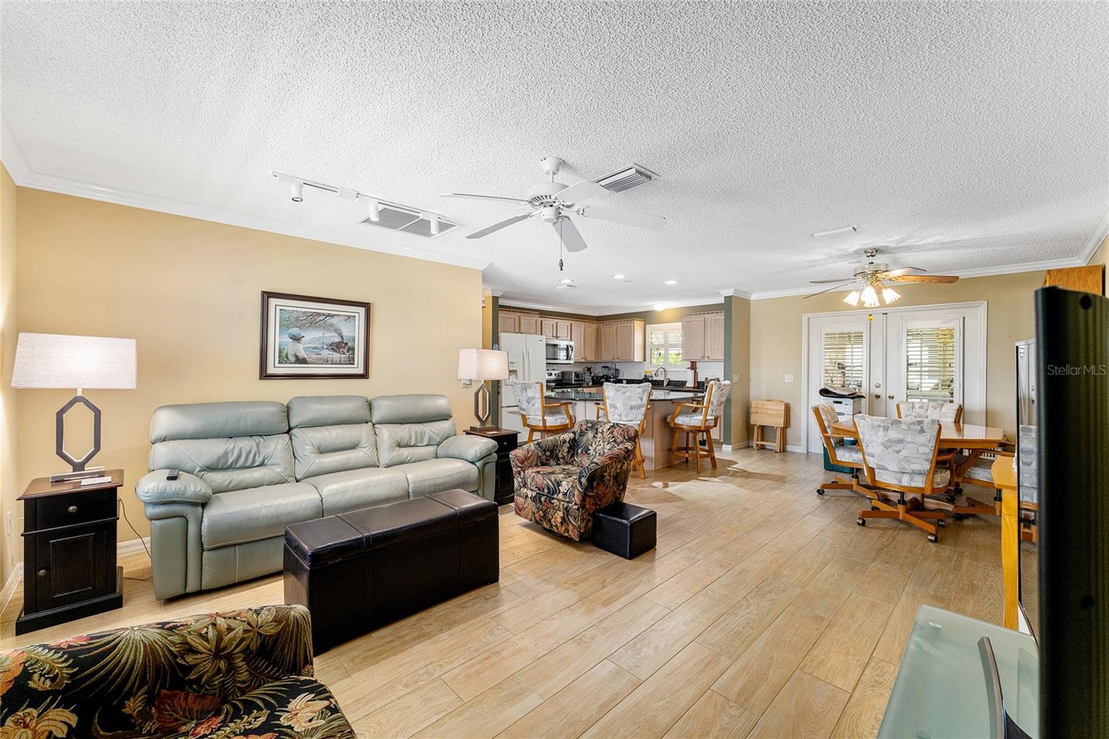 Image 6 of 32 For 17606 93rd Butler Court