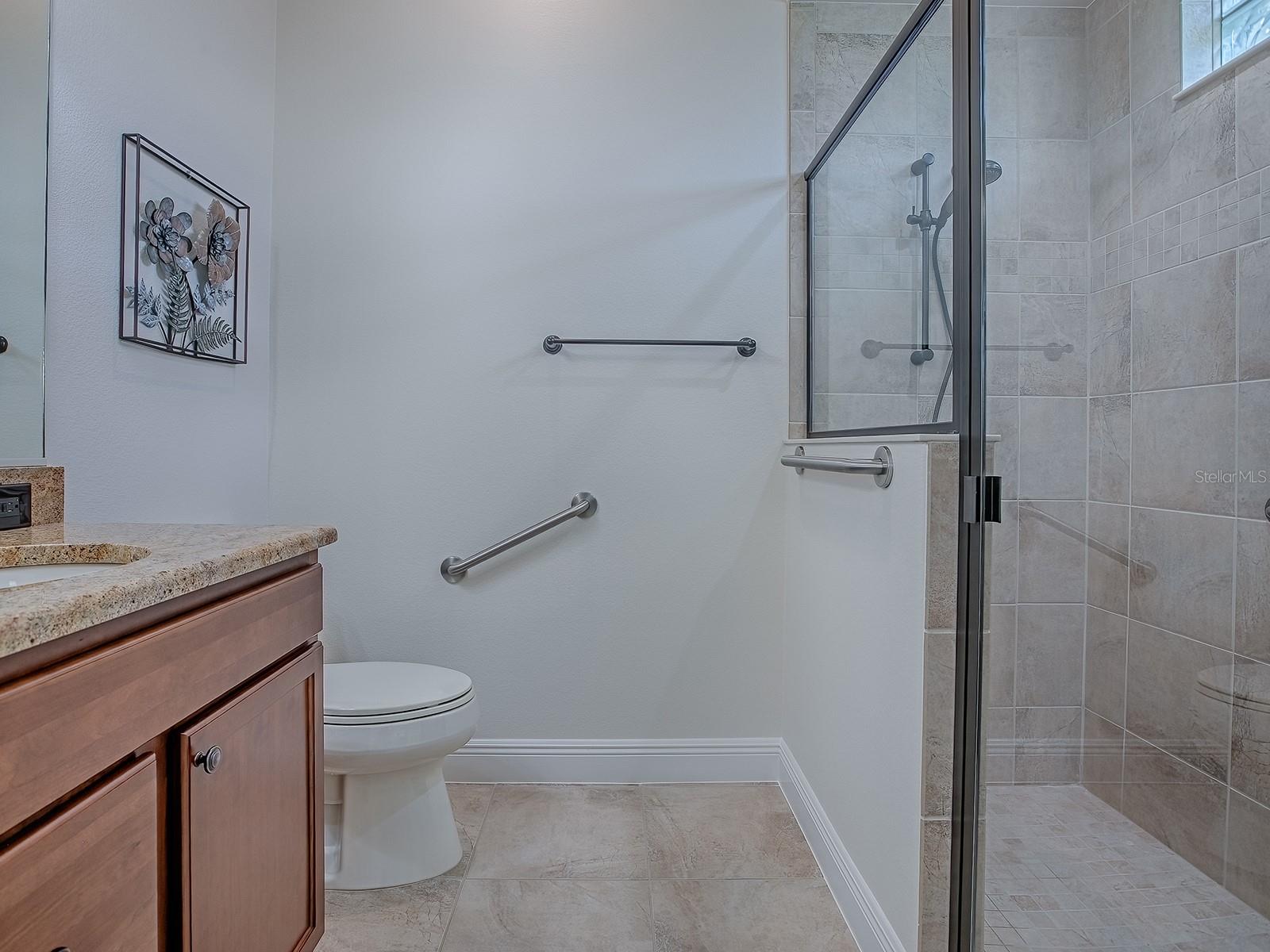 Image 25 of 38 For 1144 Ardsley Place