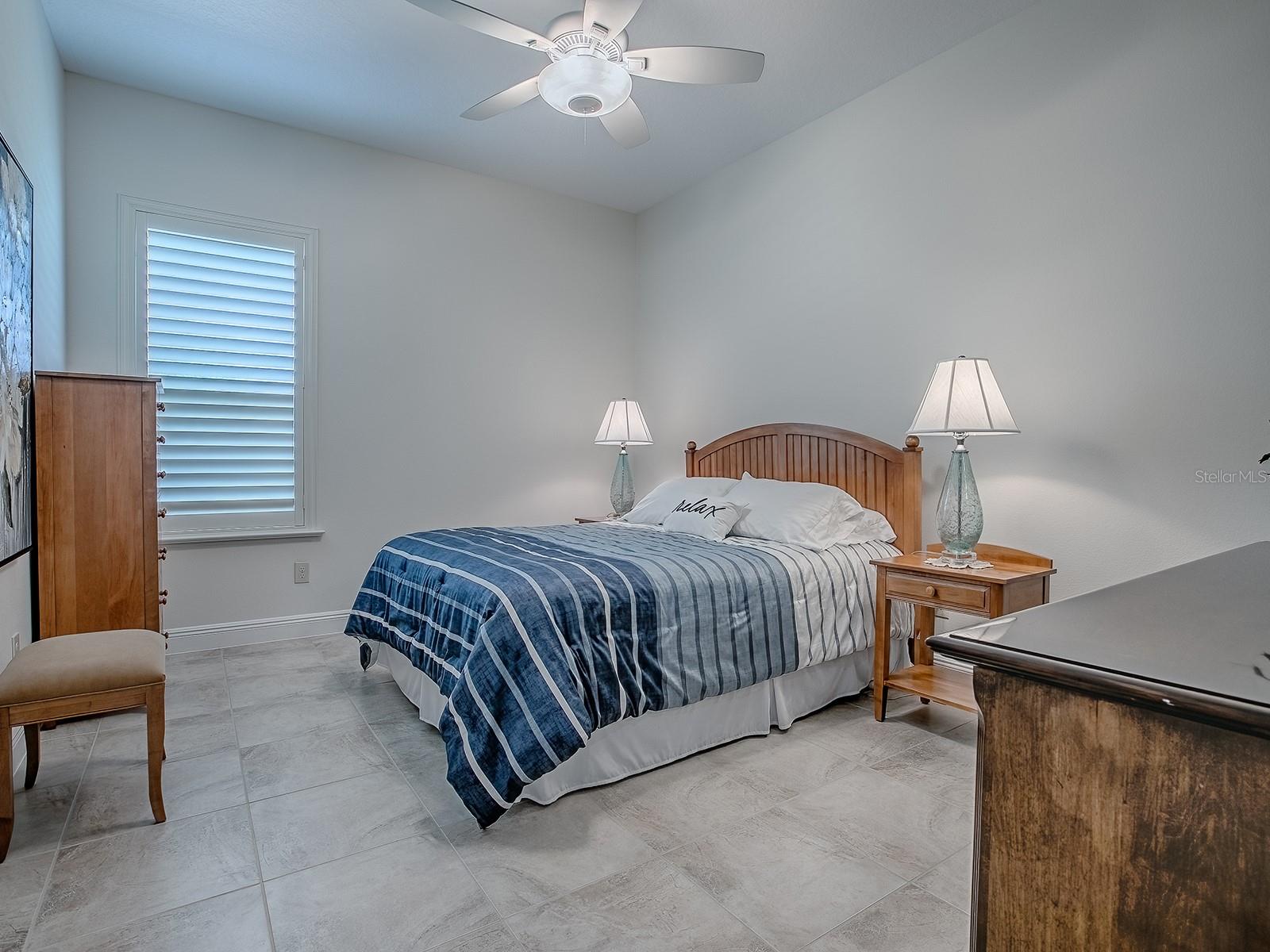 Image 26 of 38 For 1144 Ardsley Place