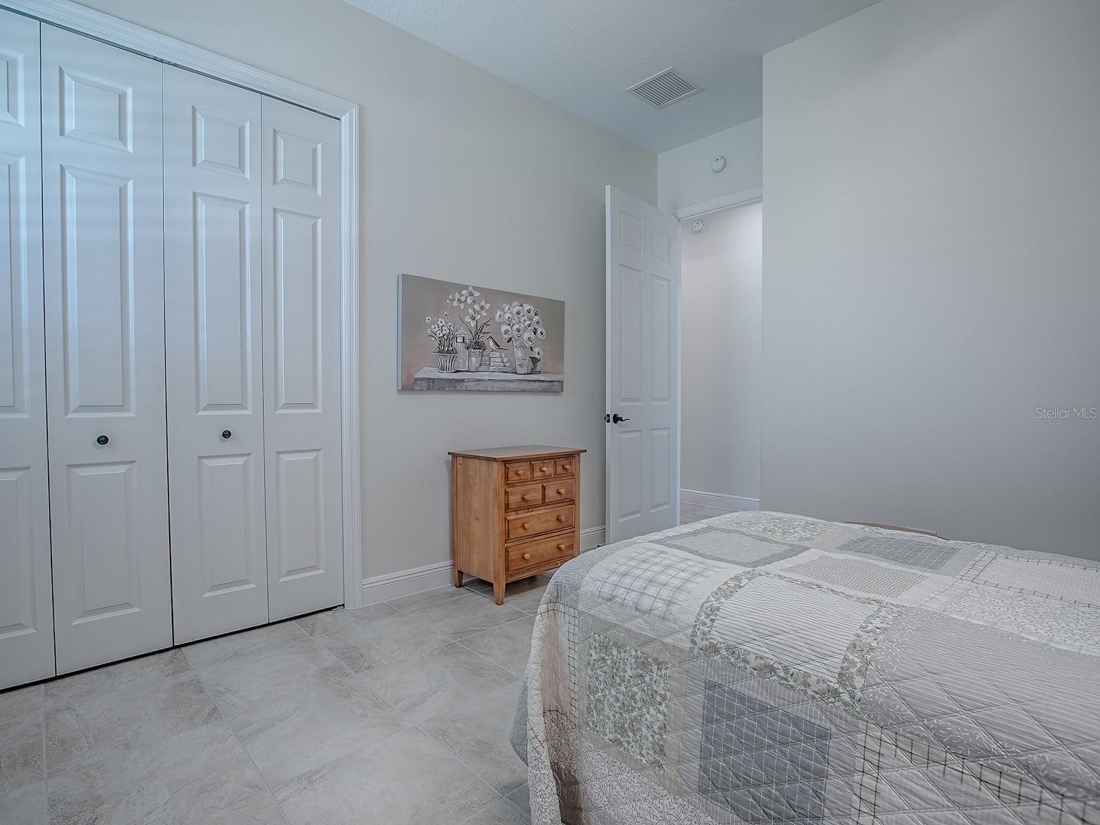 Image 30 of 38 For 1144 Ardsley Place