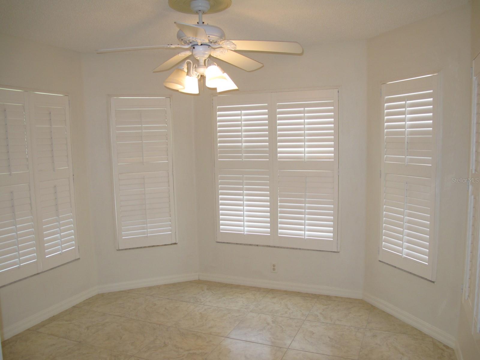 Image 7 of 28 For 21742 King John Street