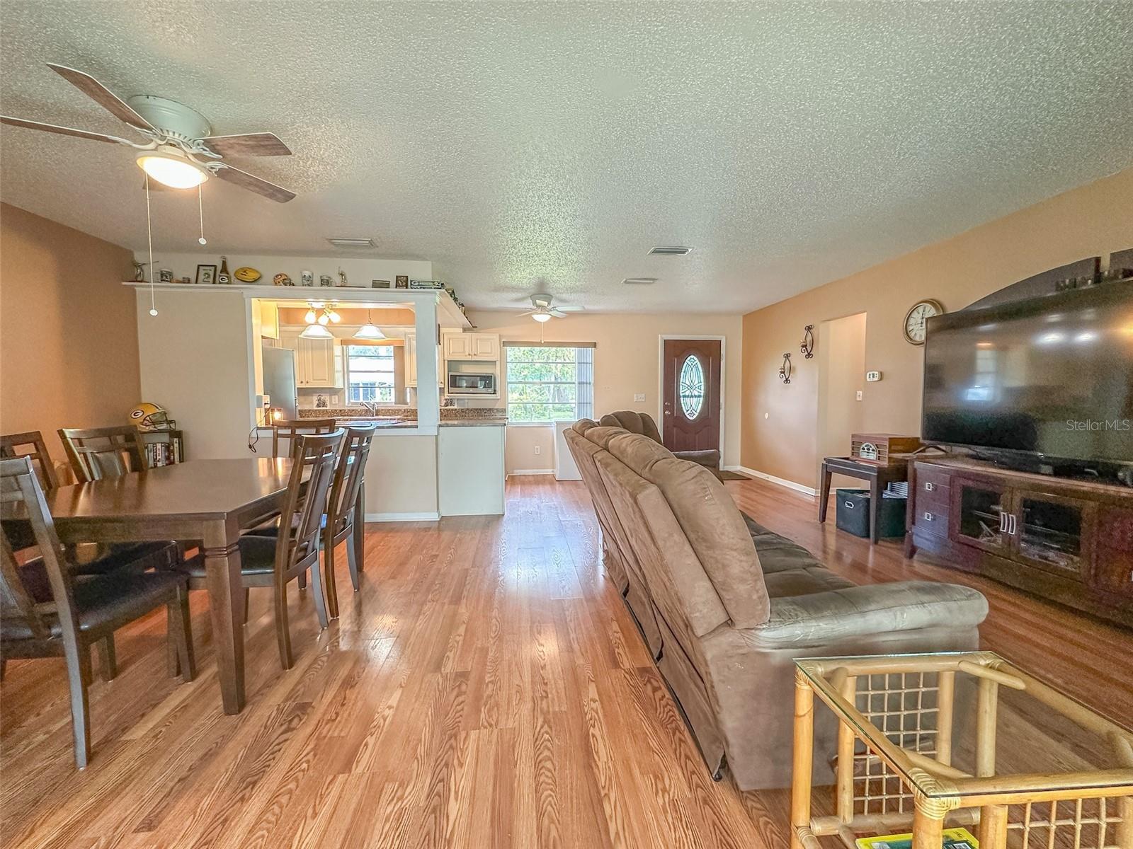 Image 7 of 27 For 1220 Mossy Oak Drive