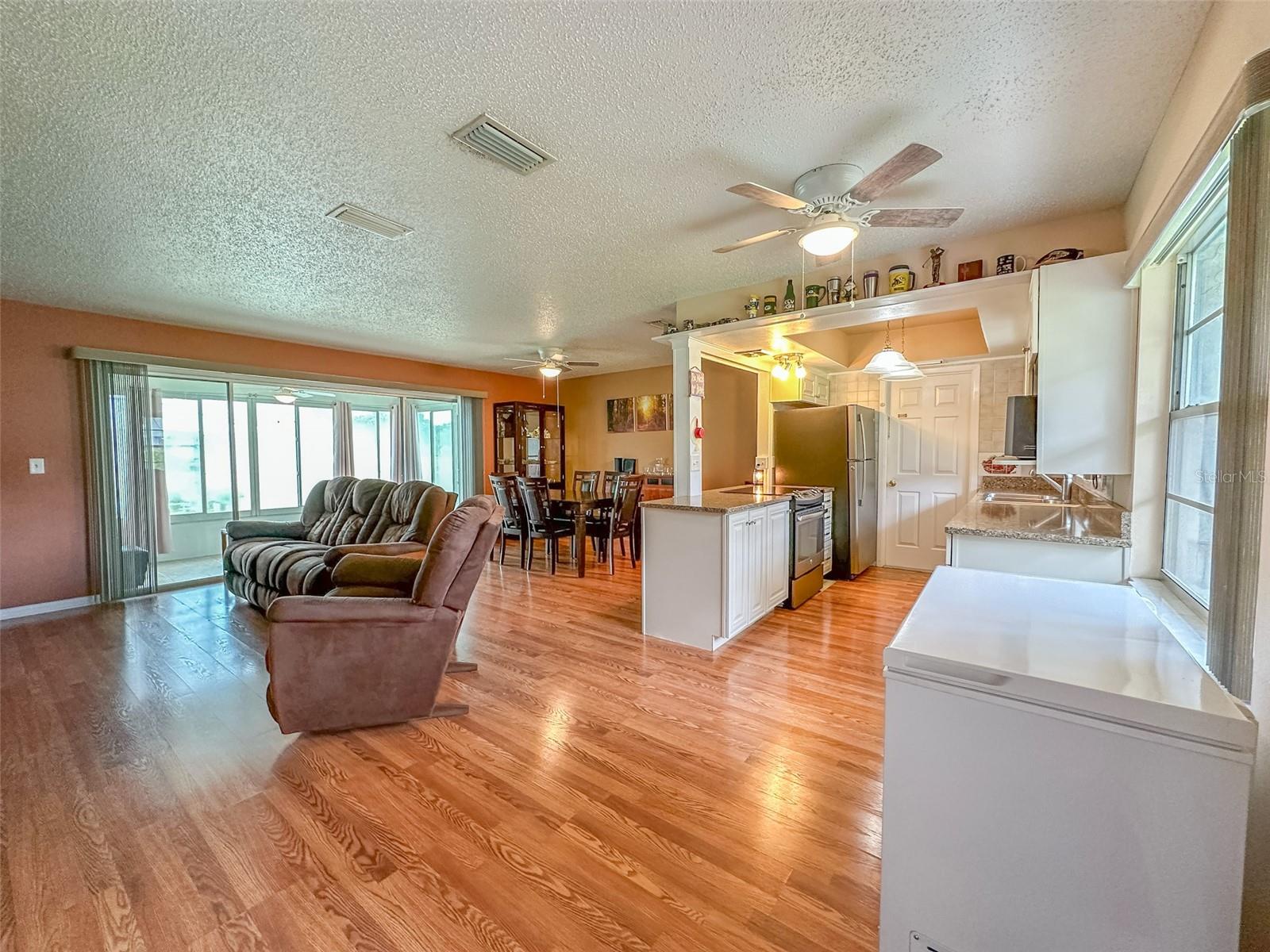 Image 8 of 27 For 1220 Mossy Oak Drive