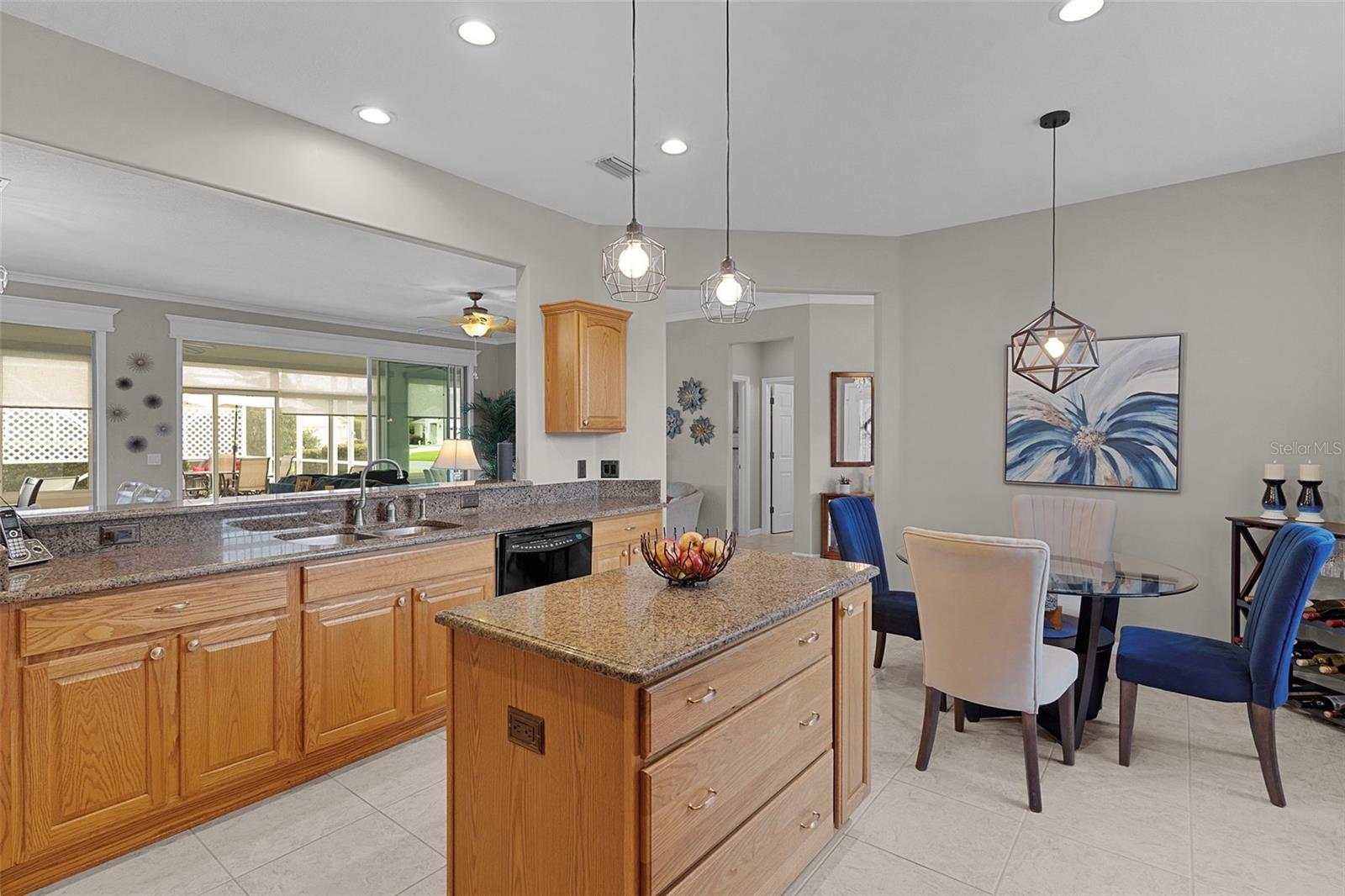 Image 13 of 36 For 13909 96th Circle